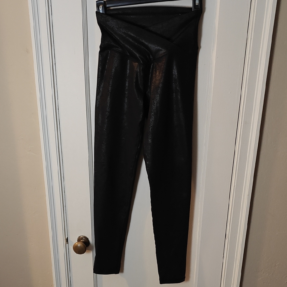 Aerie Shiny Black Leggings